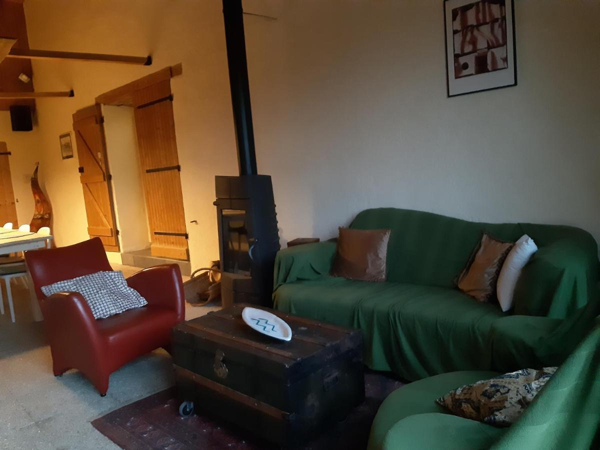 Bnb Ferme Beauregard Les Pyrenees Artigat Bagian luar foto